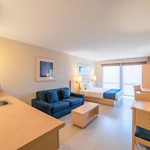 Queen Suite